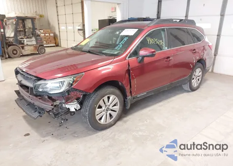 2018 Subaru Outback 2.5I Premium z USA, uszkodzony, nr VIN 4S4BSAHC2J3327471